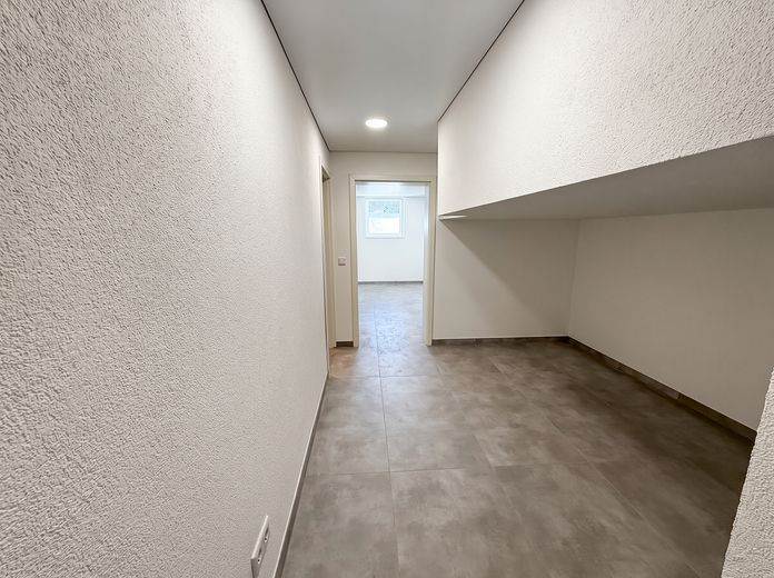Luxus-EFH kernsaniert 2026 | Klasse A | 1.448 m² Grundstück – Flur KG