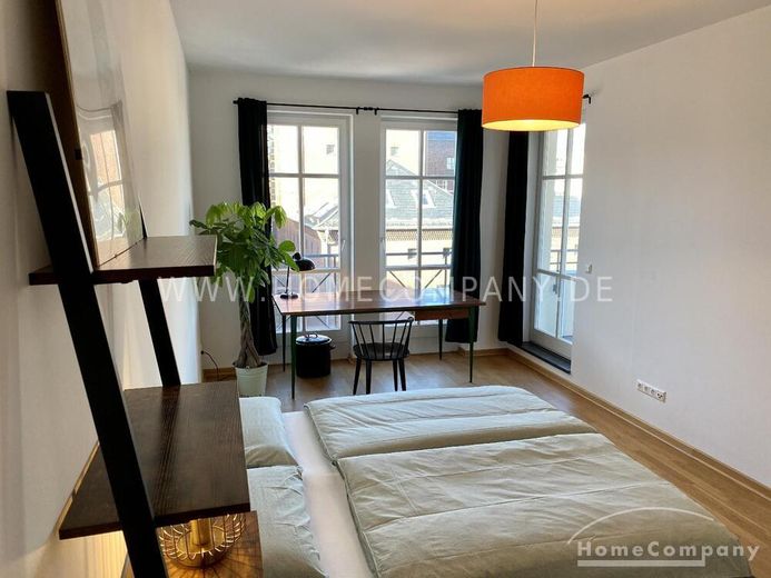 4 Zimmer Wohnung in Kreuzberg am Paul-Lincke-Ufer, möbliert – 6e1f9eaa0a43abf5b654057c7d4affc3c99e156c.jpg