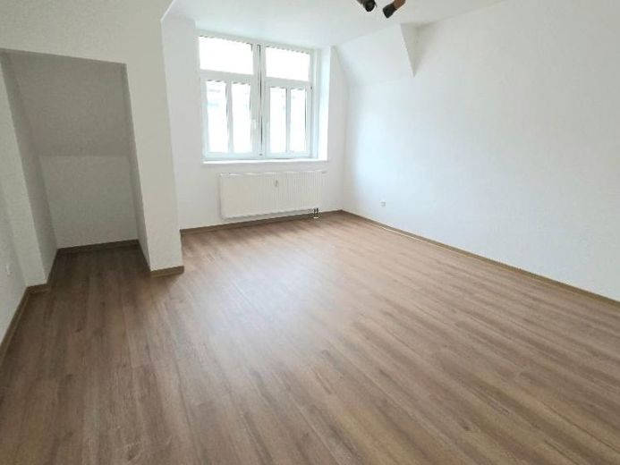Neu renovierte 2-R. DG/Mais.- Whg. – Foto 1