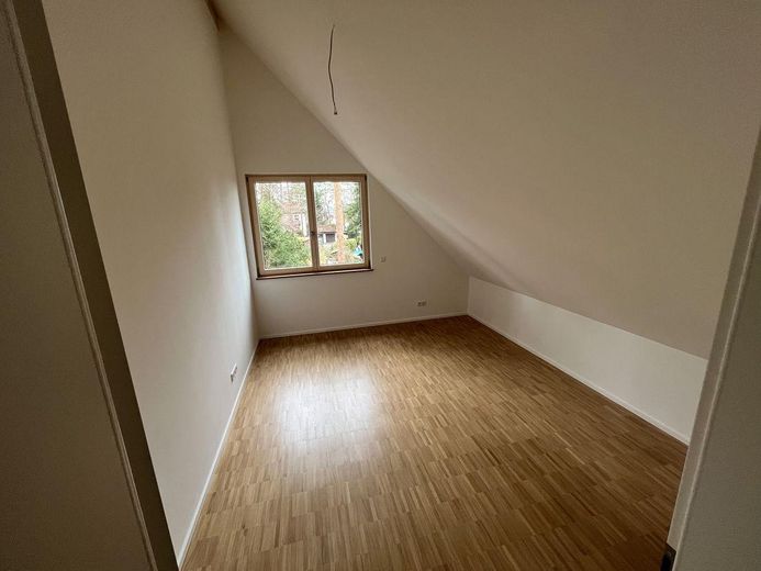 5-room apartment in an eco-friendly timber house – Zimmer 3 DG