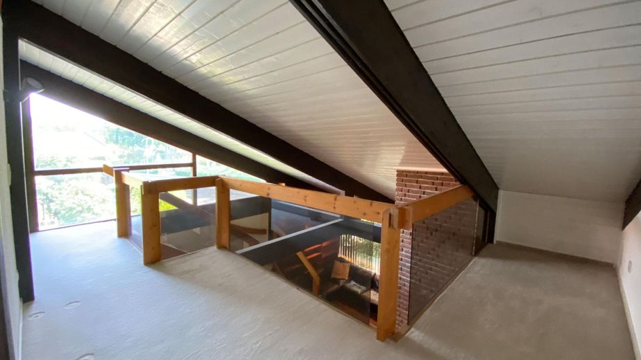 Een bijzonder huis met uitzonderlijke architectuur van particulier / zonder courtage – OG Galerie 1
