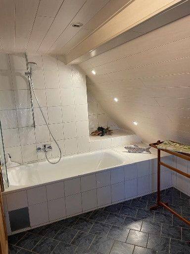 Badezimmer OG