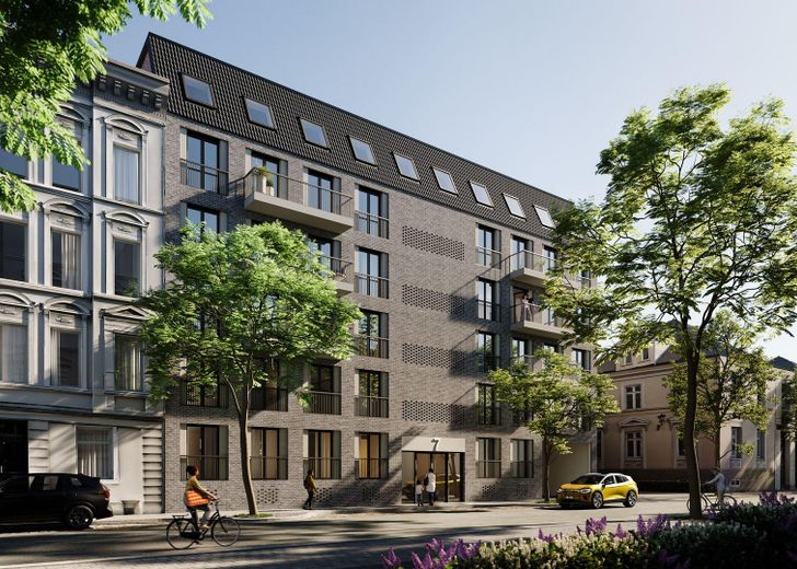 Traumhaft helle Wohnung in der Endetage, 2 Balkone, KfW 40 mit QNG – Straßenansicht außen