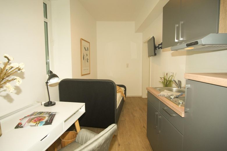 Möbliertes Mini Apartment mit Einbauküche + Bad – Mini Apartment! 
