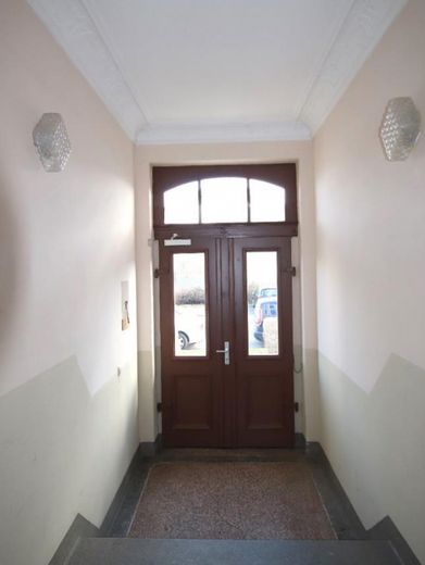 Condominio interamente locato con balconi e ampio giardino – Foto 10