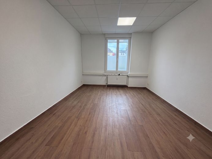Ihre neue Visitenkarte in Osnabrück: Renovierte 158 m² Bürofläche mit exzellenter Außenwirkung – Büro 1
