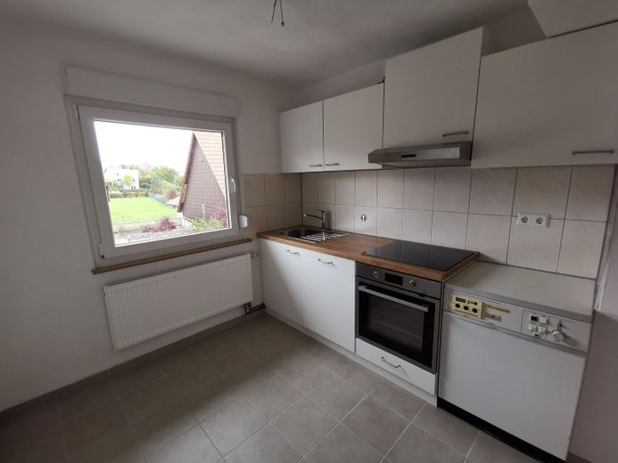 3-Zimmer-Wohnung in Egenhausen in guter Lage zu vermieten – Küche