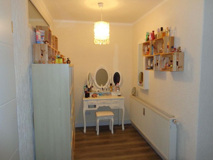 Casa a schiera tranquilla con appartamento indipendente, costruita circa nel 2000 – Foto 19