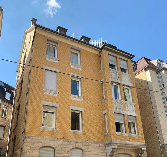 Maklerfrei: Altbau-Wohnung mit Charme in begehrter Lage! – Fassade