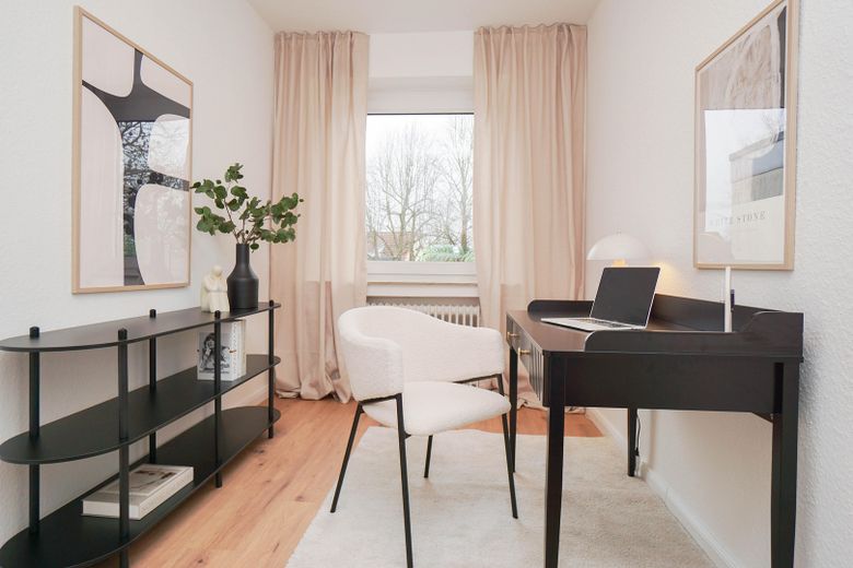 Arbeits- oder Kinderzimmer