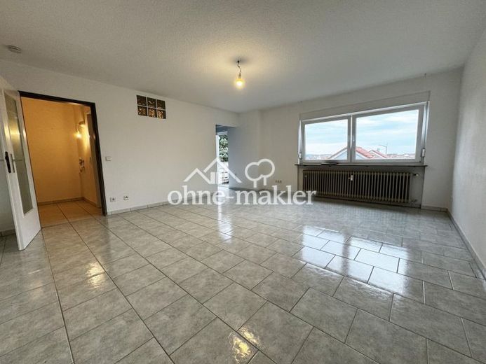 Sonniger Balkon & Stellplatz - Helle 1-Zimmer Wohnung - Nur 50m zur Lidl Zentrale – Foto 1