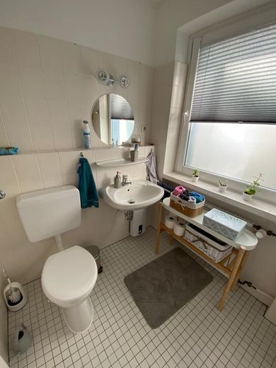 Schöne, geräumige 49 m² Wohnung in Wolfsburg mit EBK – Foto 7