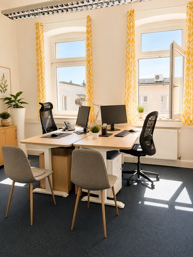 Rooms directly at Neuruppin train station – Büro 6