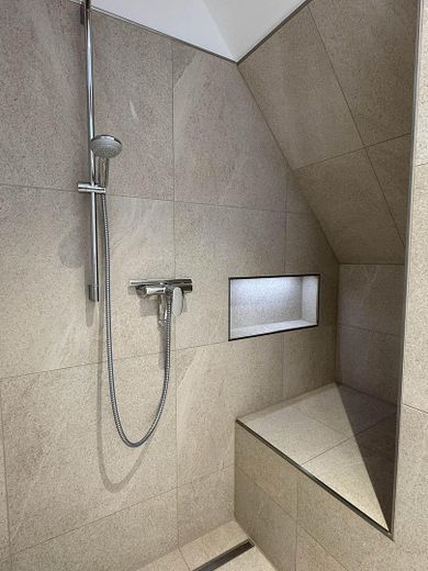 Dusche