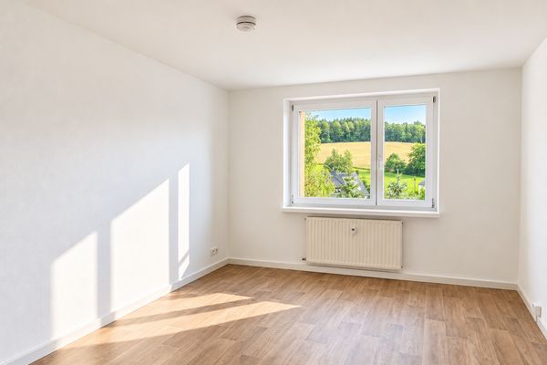 Appartamento bilocale completamente ristrutturato con grande balcone e splendida vista a Thum