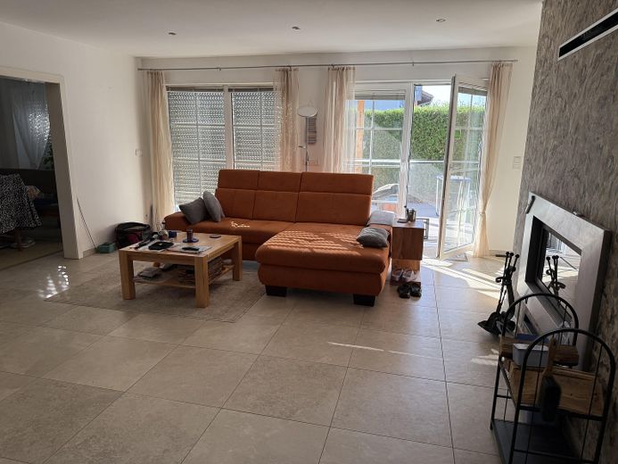 Wohnzimmer Blick zur Terrasse