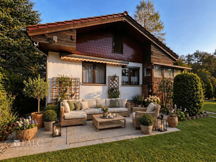 **Charmantes Einfamilienhaus in Seenähe**- FALC IMMOBILIEN – Terrasse Bsp.