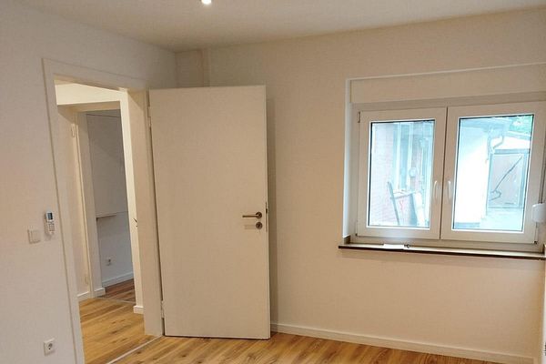 Charming living in the countryside: Small semi-detached house with its own garden