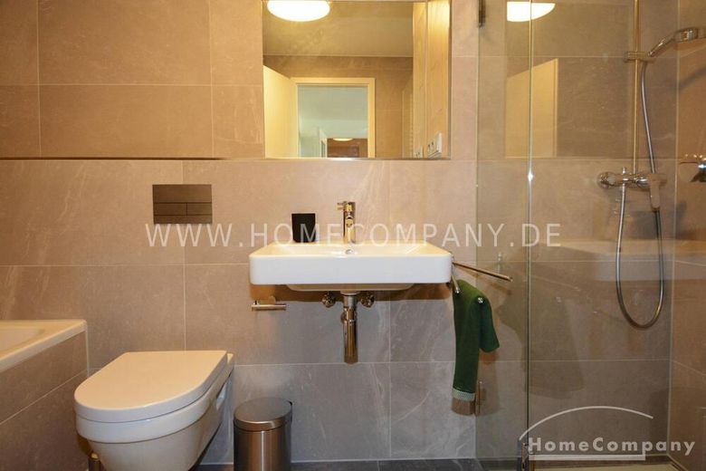 2-Zimmer-Wohnung mit Spreeblick in Tiergarten, Berlin, möbliert – 4a01c6a38c7577142f7c9db9298547c05d68b70f.jpg