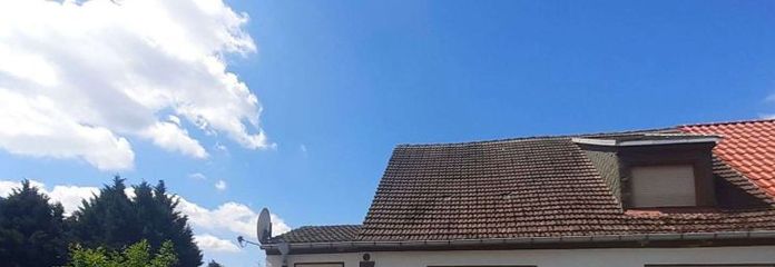 Bauernhaus mit Nebengelass und Garten in ruhiger Wohnlage