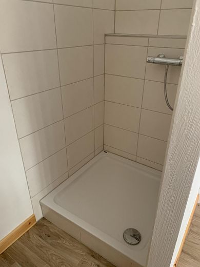 Großzügige 3-Zimmer-Wohnung in herausragender Wohnlage von Caputh-Schwielowsee – Badezimmer