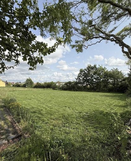 No commission: serviced 800 m² building plot (single-family home/semi-detached house) with south-facing garden in a quiet cul-de-sac – Foto 2