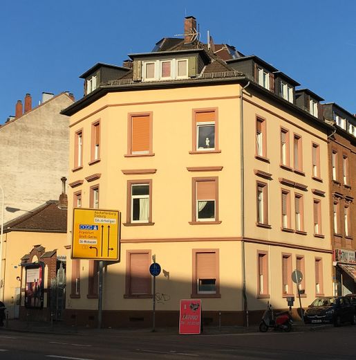 Appartement ancien de 2 pièces dans le Johannesviertel – Hausansicht
