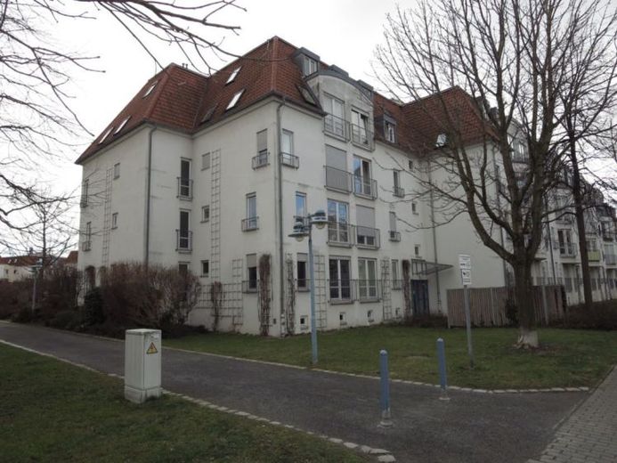 Attraktives Wohnungspaket in Dresden – Zwei vermietete 1-Raum-Eigentumswohnungen als solide Kapitalanlage – Foto 1