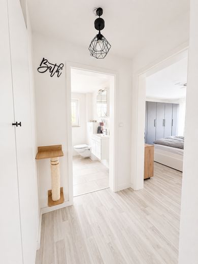 Einfamilienhaus Provisionsfrei zu verkaufen in Oberderdingen – Flur OG