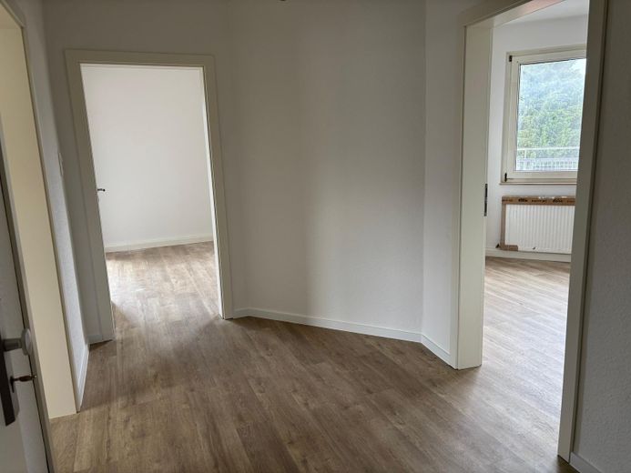 Helle, frisch kernsanierte 2,5-Zimmerwohnung mit besonderem Flair – WJ-00192_bild_001.jpeg