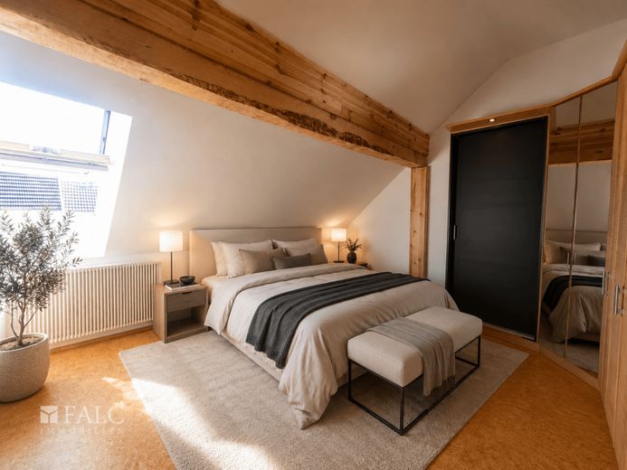 *Historisch und gemütlich mit viel Platz* - FALC Immobilien – Bsp. DG Schlafzimmer