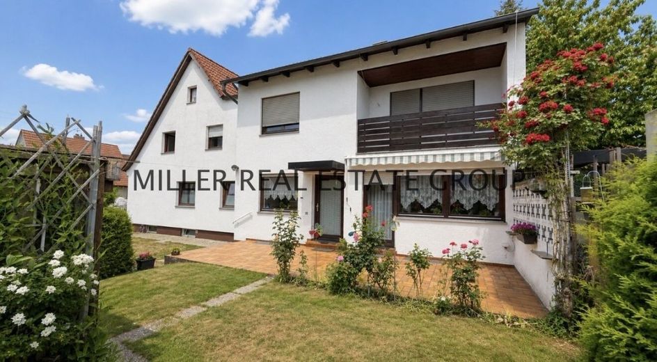 Zwei Häuser auf einem Grundstück in Ingolstadt - mit Garten &amp; Entwicklungspotenzial! – Außenansicht