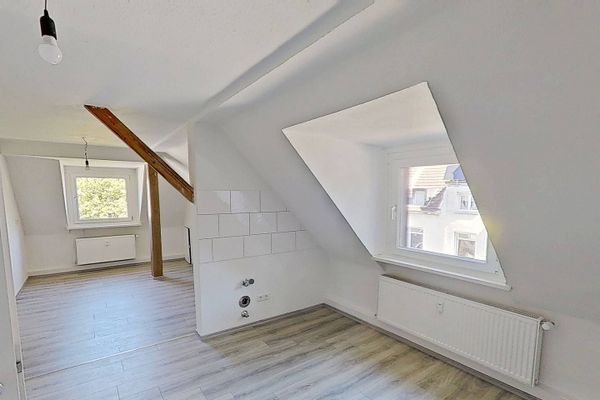 Moderno appartamento di 3 locali con bagno finestrato e tanti comfort a Duisburg-Meiderich