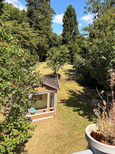 Wie ein eigenes Haus: 162,5 m² | 6 Zimmer | 600 m² Garten im Sondereigentum | 32 m² Dachterrasse – Dachterrasse Ausblick