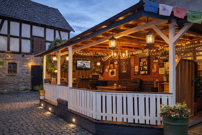 Überdachte Terrasse 