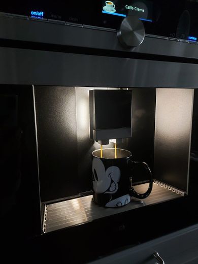 Integrierter Kaffeevollautomat