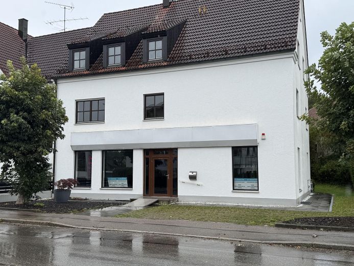 Außenansicht straßenseitig