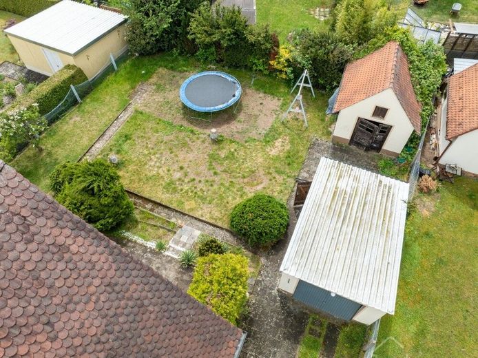 Seltene Gelegenheit: Baugrundstück mit Abrisshaus und großen Garten in Stein-Unterweihersbuch – EFH und Grundstück Stein 018