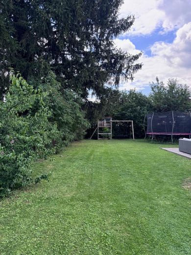 Einzigartige Gartenwohnung in München – Garten 8