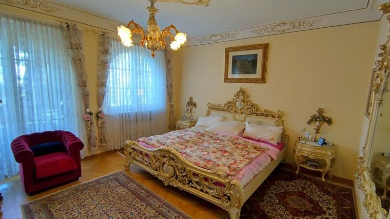 Luxuriöses Wohn-/Geschäftshaus in einer der besten Lagen von Frankenthal (ca. 800m² Fläche) – Schlafzimmer