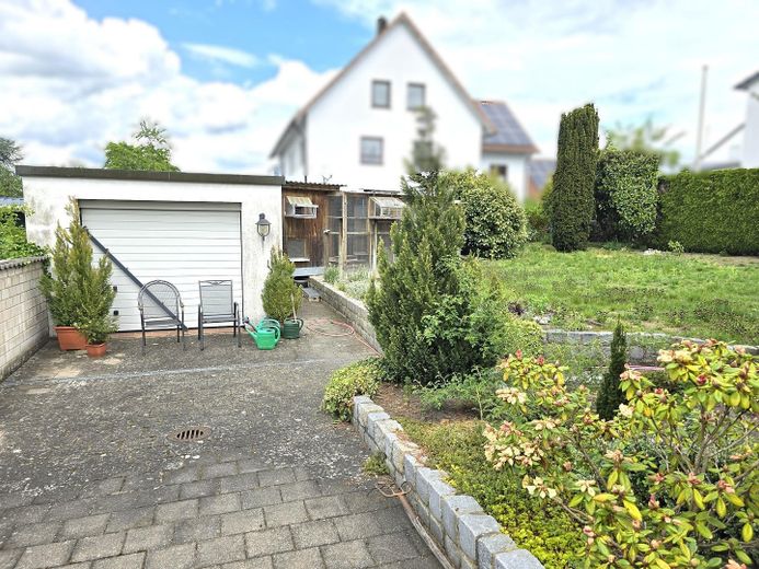 2 Doppelhaushälften auf 739 m² – eine frei, eine vermietet + zusätzliches Flurstück PROVISIONSFREI – Foto 7