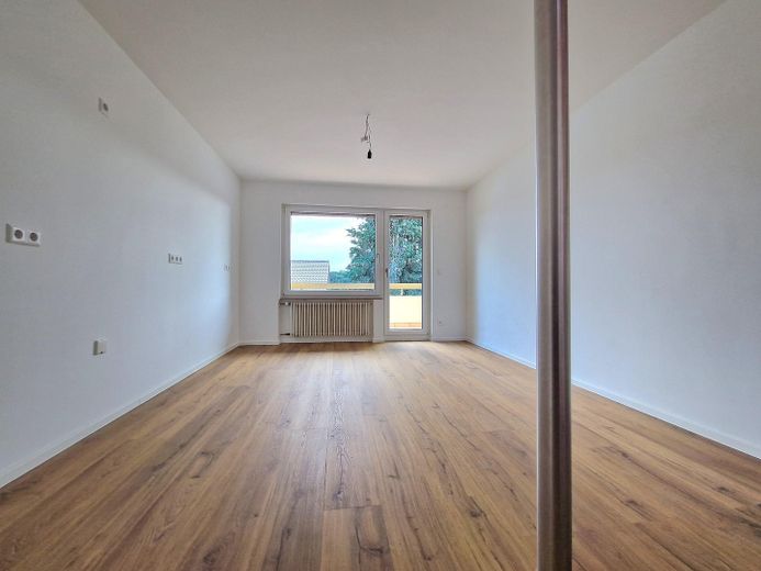 Zugang Balkon in der 1. Ebene