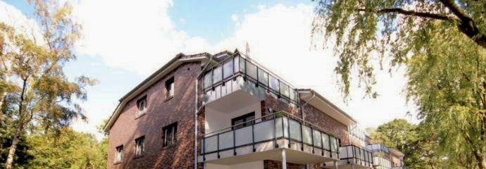 Hochwertige 2-Zimmer-Eigentumswohnung mit Terrasse und Tiefgaragenstellplatz – Wohngebäude in ruhiger Lage