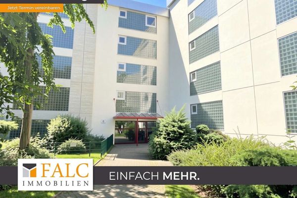 Gut geschnittene 4-Zimmer-Wohnung mit Tiefgaragenstellplatz im Wohnpark