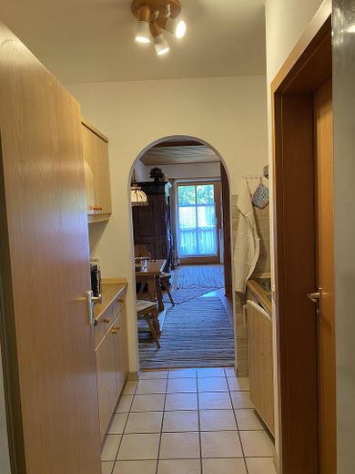 Stilvolle in der Natur gelegene 1-Zimmerwohnung – Foto 3