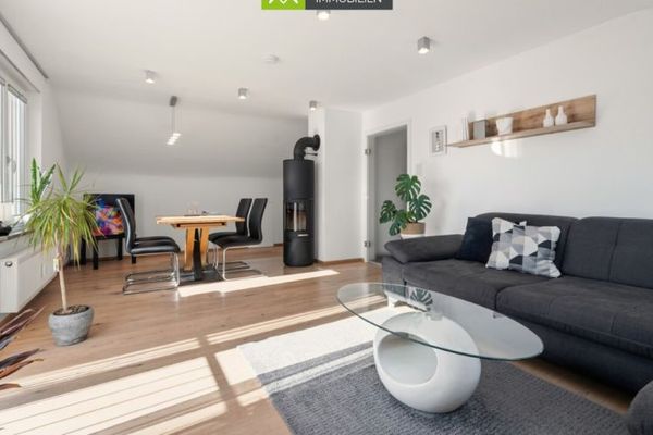 غُرفتا سكن في بيبراخ: تصميم عصري يلتقي بأمسيات دافئة أمام المدفأة