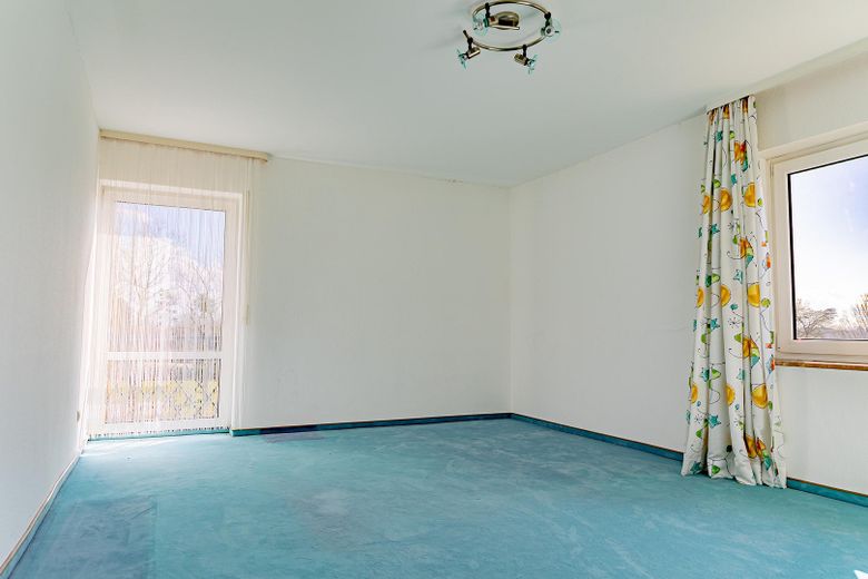 Zimmer 2 OG