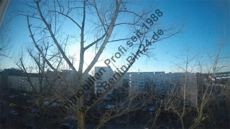 Ferien-Wohnung mit Wannenbad in Berlin - Friedrichshain wird neu möbliert Diele Kammer – G0040359
