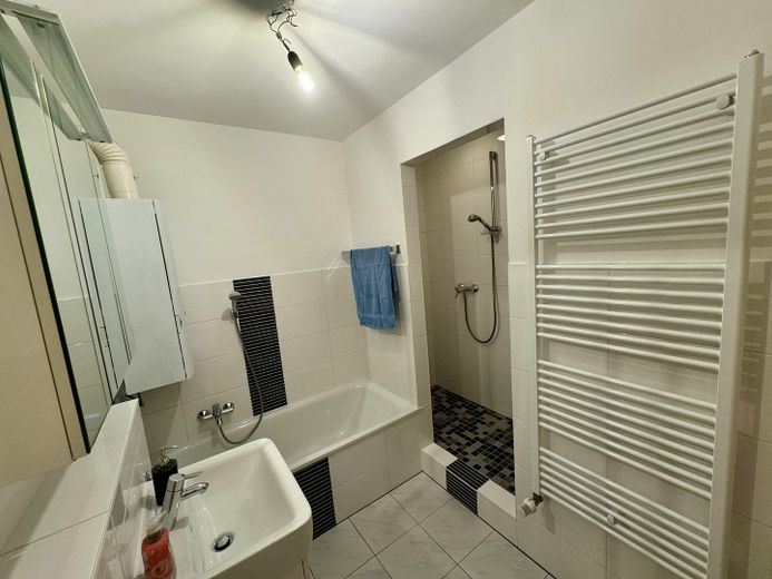 Sobre los tejados de Bad Kreuznach – apartamento de 3 habitaciones con balcón y vistas a la Kauzenburg – Foto 9