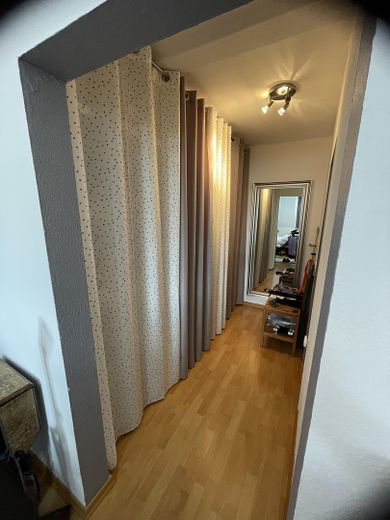 Von Privat sehr schöne & helle 2.5 ZKB in direkter Innenstadtlage – Foto 28